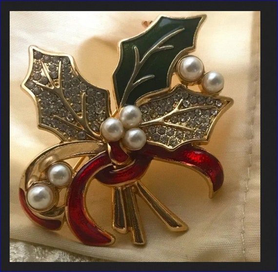 Vintage Brooch Red Green White Holiday Pin Faux P… - image 1