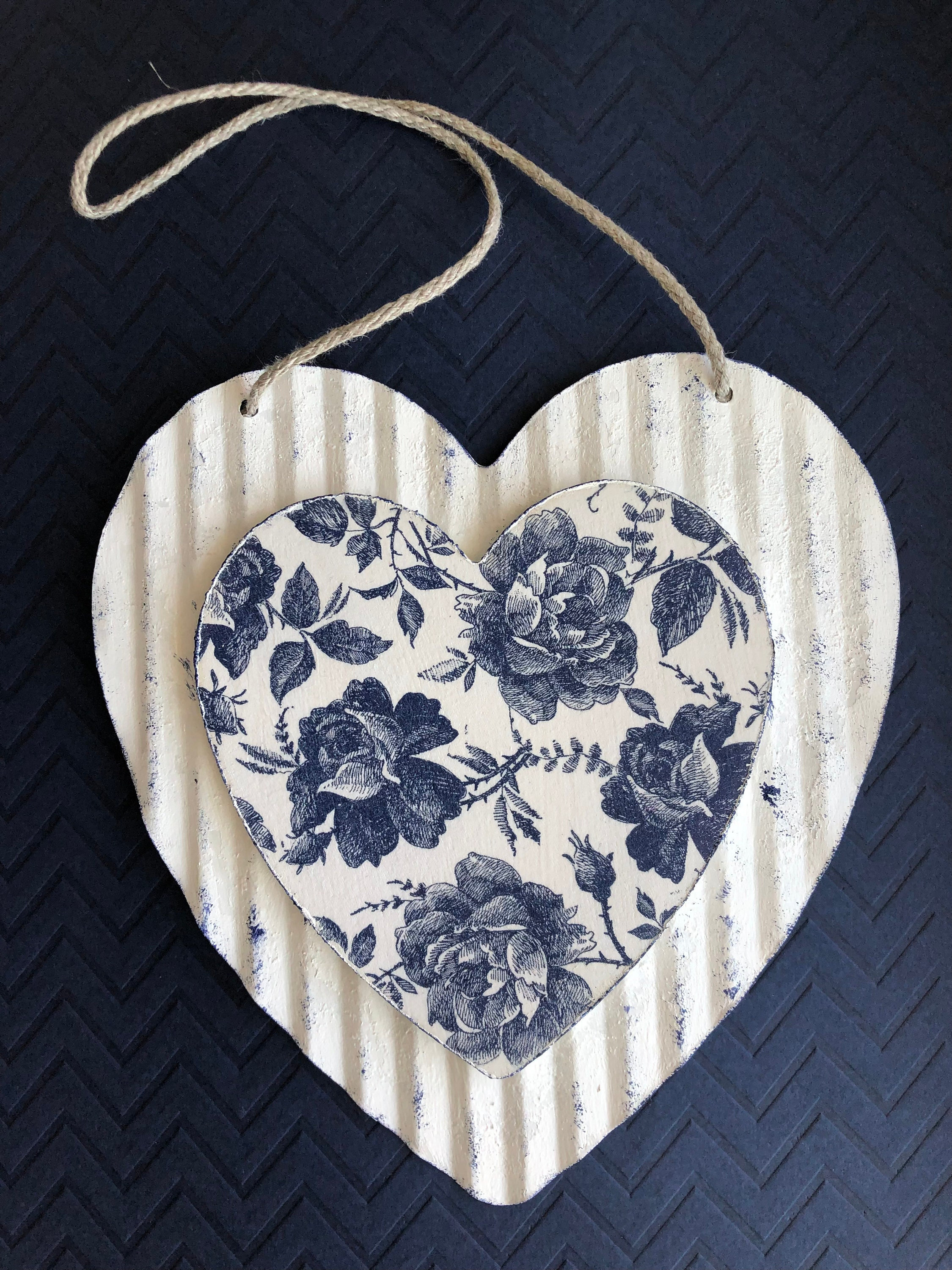 Blue White Rose Chintz Chinoiserie Corrugated Metal Wood Valentine's Day Heart Door Hanger Shabby Chic Farmhouse Rustic Romantic Wall Décor