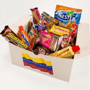 Venezuela Snacks Medium Box / Coffret cadeau / Snack Box / Cotillon / Bonbonnière