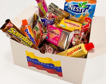 Venezuelan Snacks Gift Box: Chocolate Wafer, Hazelnut Cream