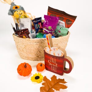 FALL PERSONALIZED morning box, Autumn Vibes Gift Box, Fall Gift Box, Hello Fall, Fall Morning Box, Harvest Time, Fall Thank You Gift Box,