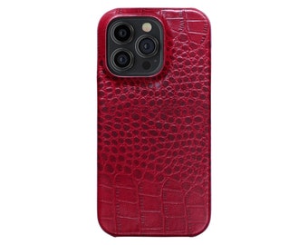 iPhone 15 Pro Crocodile Leather Case with MagSafe - Red