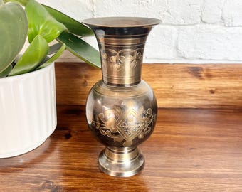 Etched Solid Brass Vintage Vase - Brass MCM Accent Pieces - Retro Mid Century Modern Decorations - Bookshelf / Mantle Styling Decor