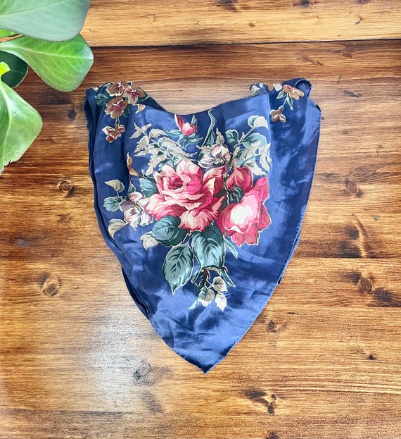 Vintage Club 7 Echo Silk Floral Scarf - Unique Retro Clothing Apparel / Accessories - Vintage Tapestries