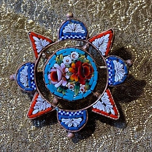 Micro mosaic brooch, rosette shape, flower decoration, 1900