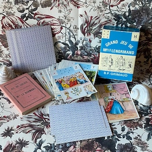 Grand jeu de Mademoiselle Lenormand. Année 1965. Grimaud.