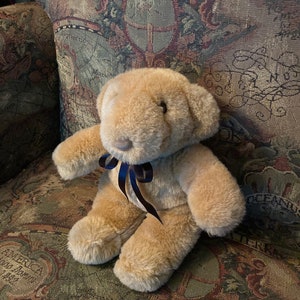 1990 Commonwealth 10” sitting Tan Brown Teddy Bear, stuffed animal, plush toy black bow, Vintage