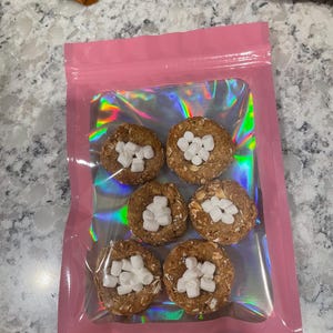Signature s’more horse treats