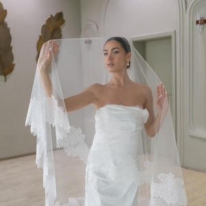 Lace Wedding Veil, Lace Trim Bridal Veil, Drop Veil with Chantilly Lace Trim, Two Tire Lace Edged Veil, Wedding Veil with Blusher, Long Veil