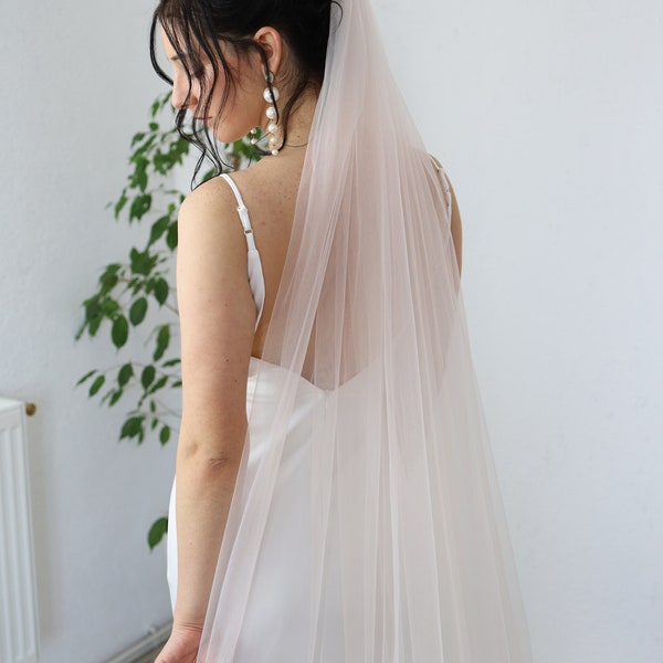 Blush wedding veil | Blush pink veil | Boho veil | Cathedral wedding veil | Soft tulle wedding veil | Floor length veil | Bridal cape veil