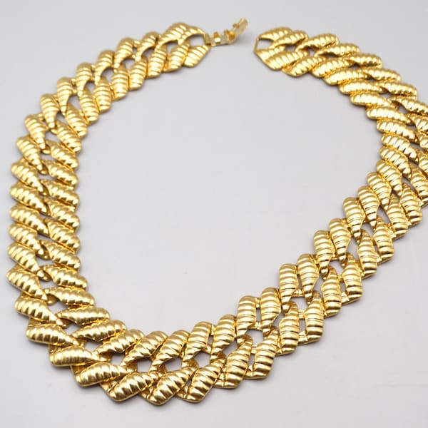 Vintage Napier Flat Link Necklace Gold Tone Neckace Choker Necklace 18” Signed 1" Wide Mid Century Elegant