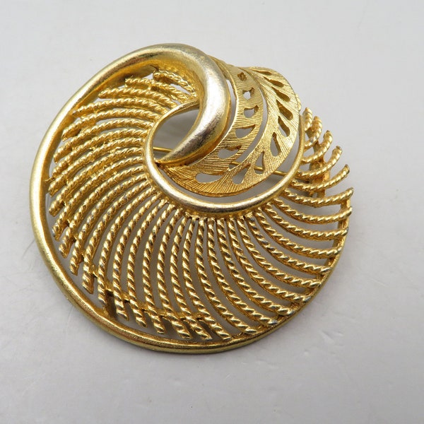 Vintage Linsner Gold Tone Swirl Brooch Pin, Mid Century Pin, Shabby Chic