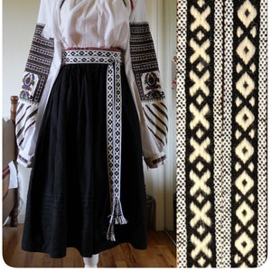 Swedish Sash Handwoven Scandinavian Belt, Nordic Folk Belt, Traditional Ethnic Belt for Women