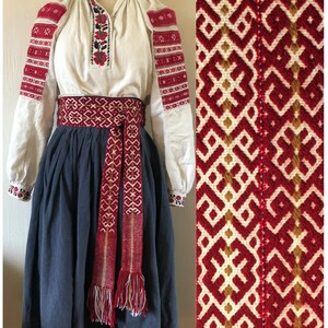 Handwoven Slavic Sash Belt, Ukrainian Folk Belt, Traditional Eastern Europe Ethnic Belt for Women