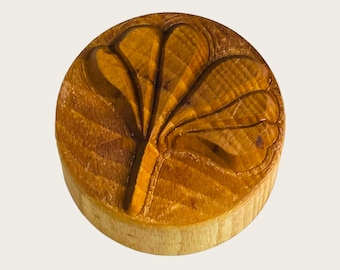 Round clay stamp, textures, ceramics, pottery, jewelry, gingko leaf