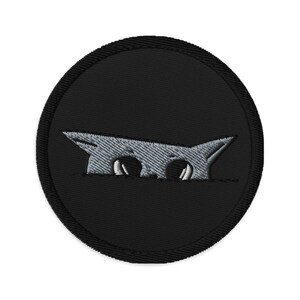 Cute Cat Patch - Sew On or Iron on Patch for Jackets or Bags, Cute Cat Peeking Patch