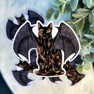 Sticker halloween chauve-souris chat | chat écaille de tortue | sticker chat écaille | autocollant gothique | cadeaux pour les amoureux des chats | autocollant sorcière | Sticker fantaisie