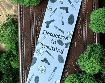 Detective in opleiding bladwijzer | bladwijzers voor true crime | bladwijzer moordmysterie | leesaccessoires | True Crime-cadeaus | cadeau voor boekenliefhebber