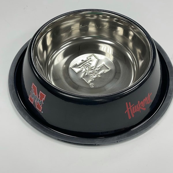 University of Nebraska Pet Food and Water Bowls-Nebraska Cornhuskers Large Non Skid Pet Feeding Dish