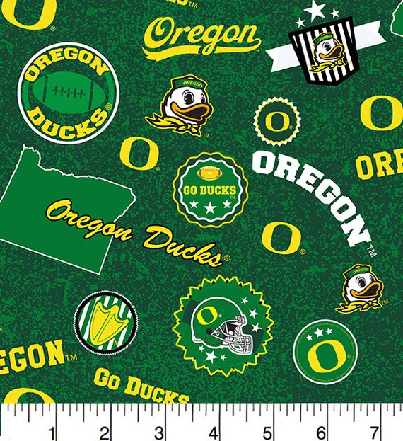 University of Oregon Fleece Fabric by Sykel-oregon Ducks -  Hong Kong