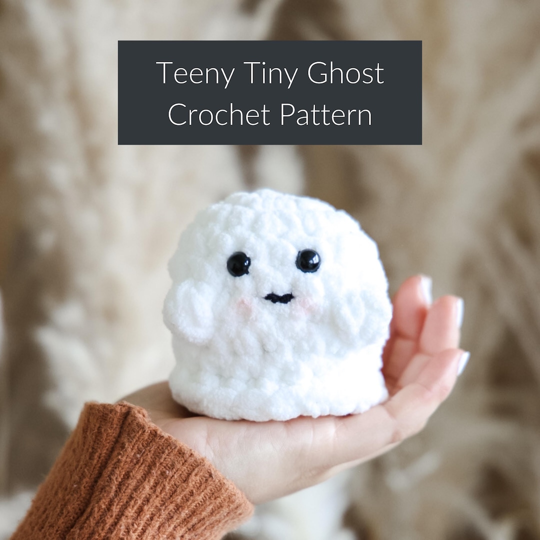 Teeny Tiny Ghost Crochet Pattern: Seamless Amigurumi (PDF Download) - Etsy