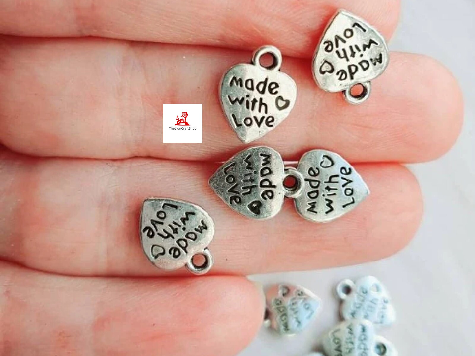 STCNAR 90 pcs Vintage alloy Heart pendant Love Heart Charms for DIY  Necklace Bracelet Jewelry Making Accessories