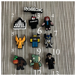 5pk Kaws Assorted Charms 