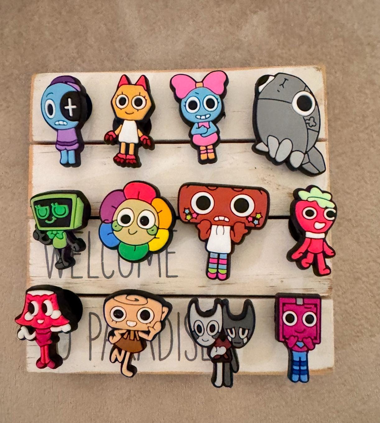 12pk Roblox Crocs Dandy  Charms for Crocs Shoe Accessories for Gamers Kaws