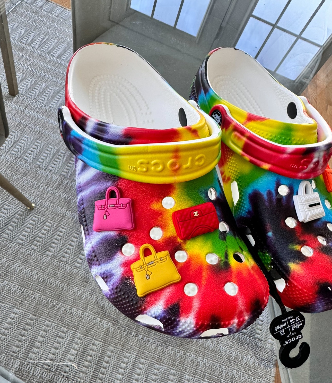 Crocs Jibbitz Kaws - Etsy display picture 3