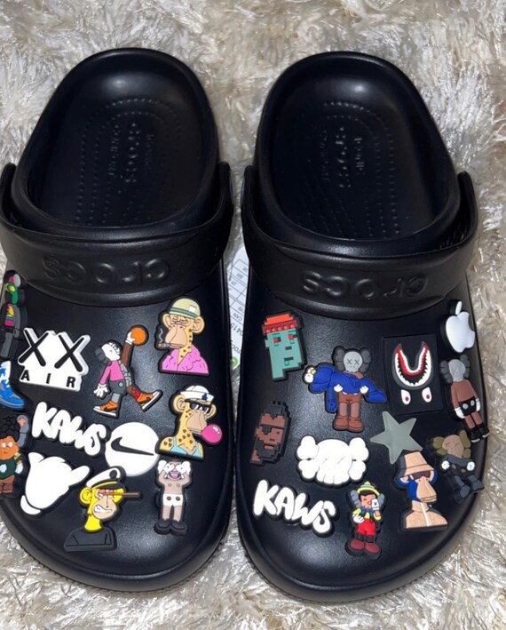 CROCS w/KAWS Jibbitz NWT sz 9 clear top clogs Kaws Jibbitz - Etsy main image 3