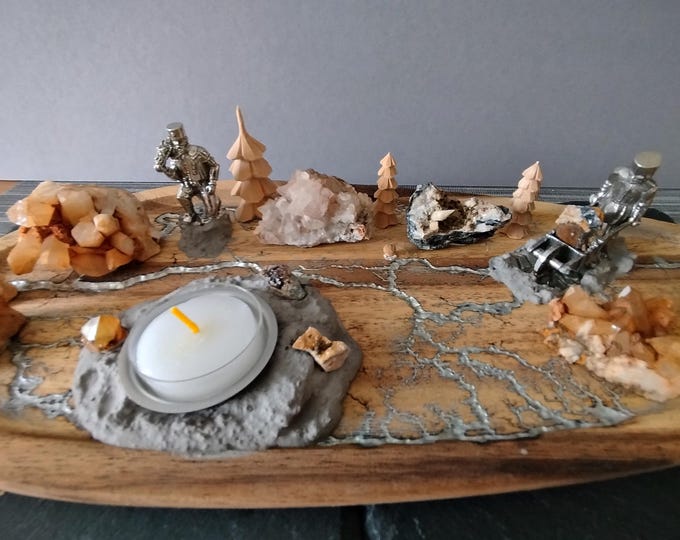 Mining, winter decoration with figures made of pewter and carved figures from the Erzgebirge/wood with Lichtenberg figure unique/handmade/single piece/meter.Tealight