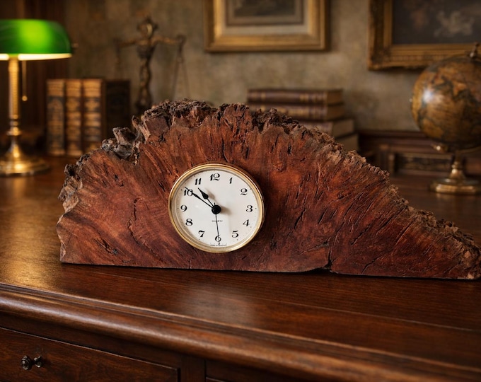 Mantel clock / table clock made of precious wood (eucalyptus) - a handcrafted, unique piece ideal for decoration in the hallway, office, living room, dining room / Gift idea!!!