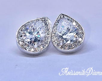 Pear-Cut Moissanite Stud Earrings: 925 Sterling Silver, 1 Carat