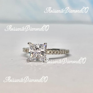 Princess Cut Engagement Ring 1.5 Carat White Sapphire Engagement Ring 925 Sterling Silver Wedding Anniversary Promise Ring Gift Boxed Ring