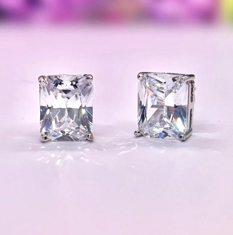 Kolczyki z diamentami Moissanite w szlifie Princess Cut 4Ct, wykonane ze srebra próby 925, w formie wkrętki bagietkowej zdjęcie 1