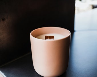 Eve's and Co Clean Burning Pink Grapefruit Candle | Hand poured | Coconut Wax Blend | Non-toxic candles | Home fragrance