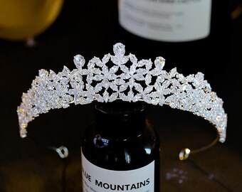 Swarovski Tiara, Braut Tiara, Braut Diadem, Braut Diadem, Braut Diadem, Braut Diadem, Braut Diadem, Braut Diadem, Silber Tiara, Braut Diadem