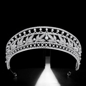 Tiare en argent, diadème de mariée Swarovski, couronne de mariage, diadème de mariée, diadème en cristaux Swarovski, coiffe de mariage, magnifique cadeau de couronne de mariage