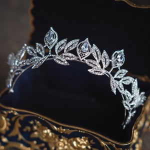 Diadème de mariée en cristal Swarovski argenté, casque de mariage, diadème en strass, diadème de première communion, diadème de fille de fleur de luxe mariée, mariage Tiara 9