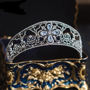 Diadème de mariée en cristal Swarovski argenté, casque de mariage, diadème en strass, diadème de première communion, diadème de fille de fleur de luxe mariée, mariage Tiara 2