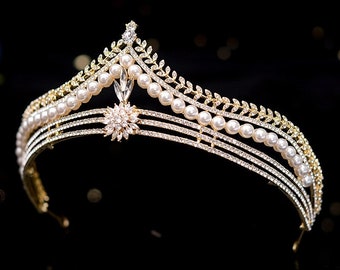 Pearl & Crystal Bridal Tiara, Wedding Pearl Tiara, Pearl Bridal Crown, Wedding Bridal Headpiece Headband, Bridal Gold Crown, Wedding Tiara