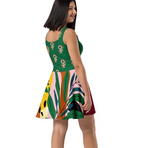 Vestido skater inspirado en la emperatriz con carta del tarot, vida vegetal, Venus y más