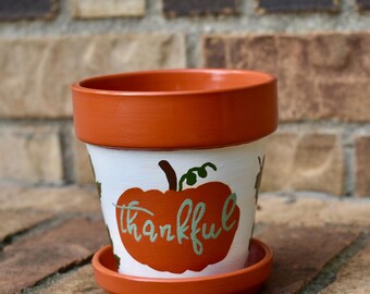 Terracottaplant met herfstthema | Handgemaakt | Aangepast | Herfstdecoratie | Binnendecoratie | Buitendecoratie | Op maat gemaakt