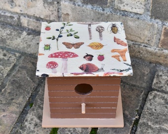 Handgemaakt vogelhuisje | Paddenstoel Vogelhuisje | Buitendecoratie | Binnendecoratie | Op maat gemaakt | Hand geschilderd