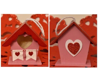 Mini Valentine&#39;s Day Birdhouse | Mini Heart Birdhouse | Valentine&#39;s Day Decor | Custom | Handmade | Unique Birdhouse |