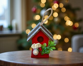 Mini kerstvogelhuisje | Handgemaakt | Op maat gemaakt | Leraarcadeau | Ornament | Feestbedankje | Houten Vogelhuisje | Binnendecoratie | Buitendecoratie