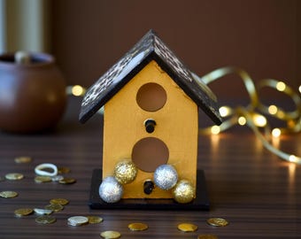 Mini kerstvogelhuisje | Handgemaakt | Op maat gemaakt | Leraarcadeau | Ornament | Feestbedankje | Houten Vogelhuisje | Binnendecoratie | Buitendecoratie