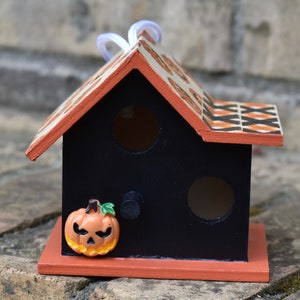 Halloween Birdhouse | Pumpkin Birdhouse | Halloween Decor | Handmade | Decoupage Birdhouse | Mini Birdhouse | Custom Birdhouse |Custom Decor