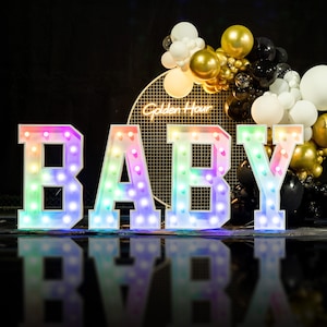 Letra de letreiro multicolorida para bebê, letras iluminadas por LED, sinal de lâmpada A-Z, decoração de festa de aniversário, decoração de casamento, presente personalizado, sinal numérico