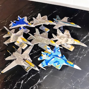 Maquette d'avion unique « 3D » Snap-Fit imprimée en 3D (avions internationaux) - Sans colle, plusieurs couleurs, sur commande !